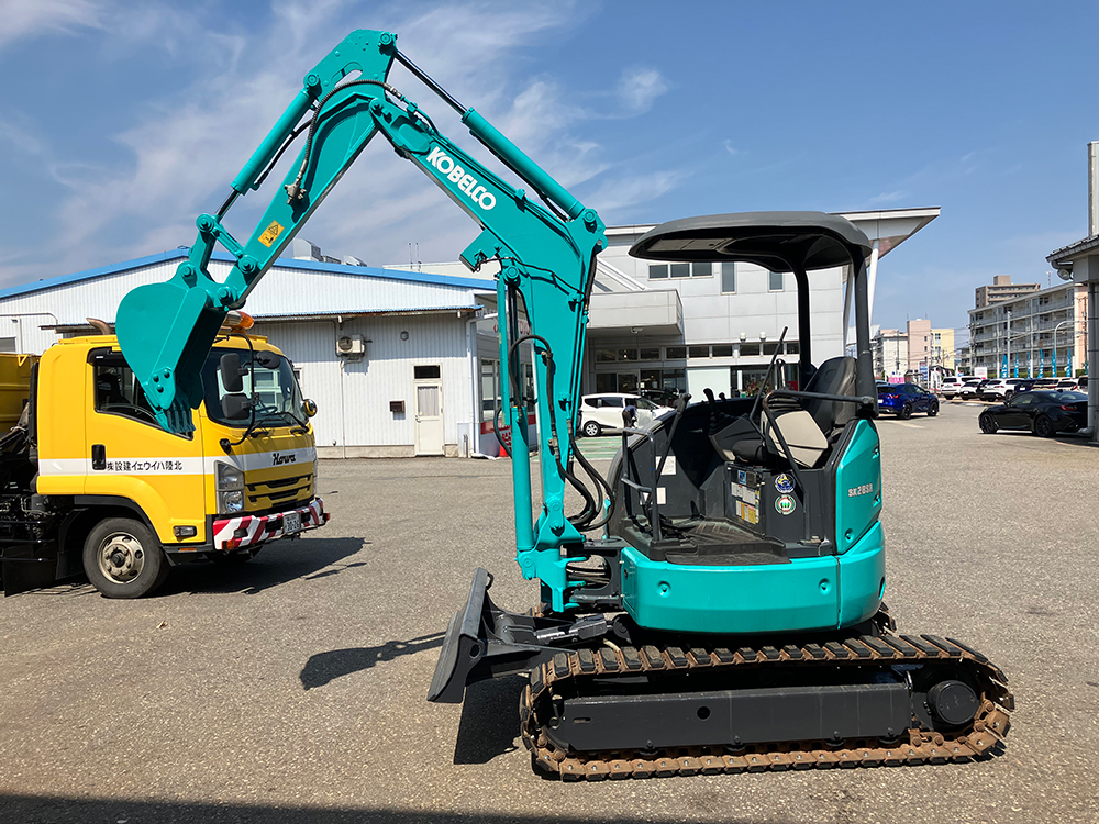 KOBELCO ミニショベル SK28SR-6