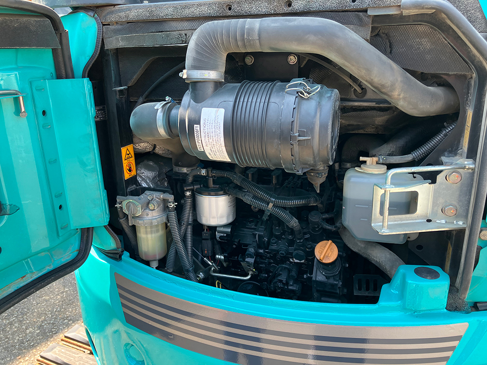 KOBELCO ミニショベル SK28SR-6