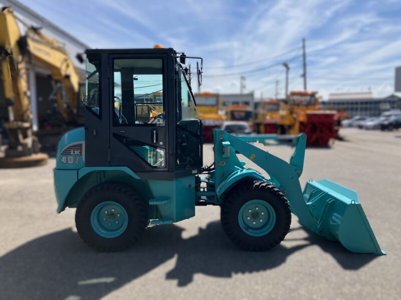KOBELCO ミニホイールローダー ＬＫ４０Ｚ　