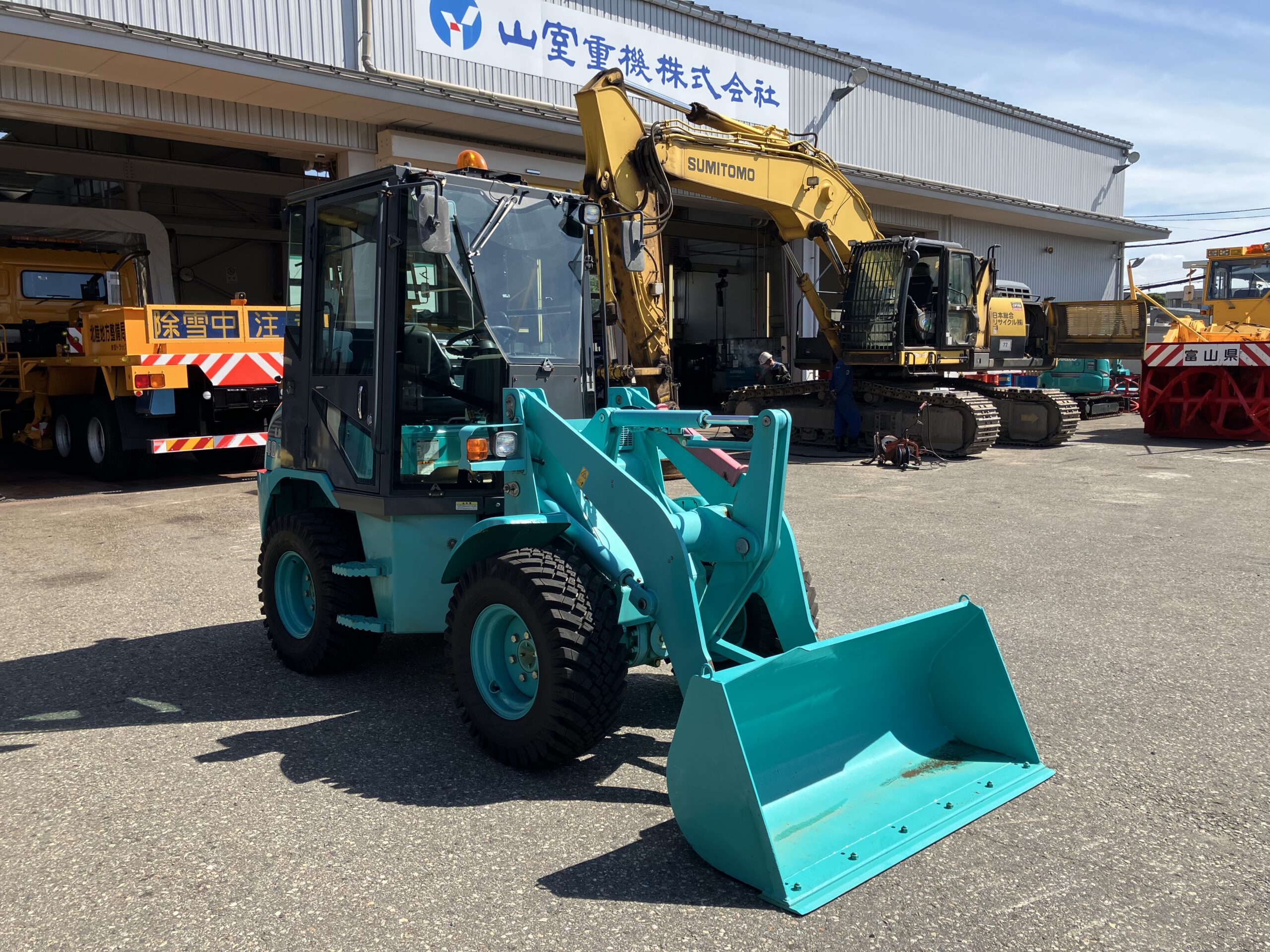 KOBELCO ミニホイールローダー ＬＫ４０Ｚ　